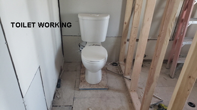 27WORKINGTOILET