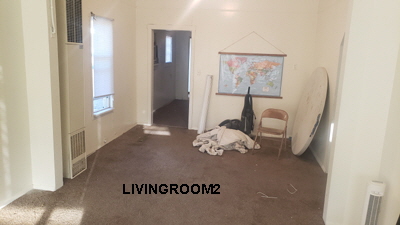 9LIVINGROOM2